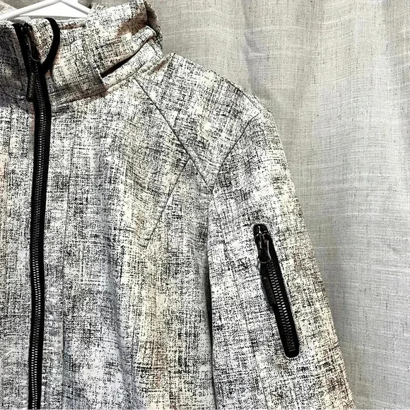 Free Country | Zip Up Rain Defense Jacket White Black Women’s Medium - Picture 2 of 6